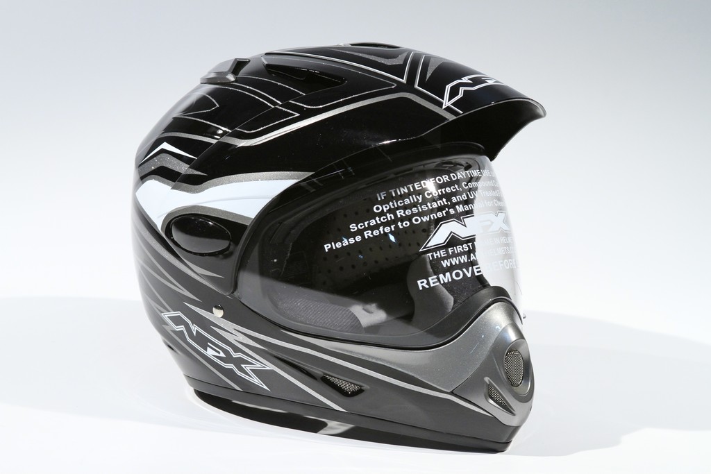 The FX-37DS's faceshield is