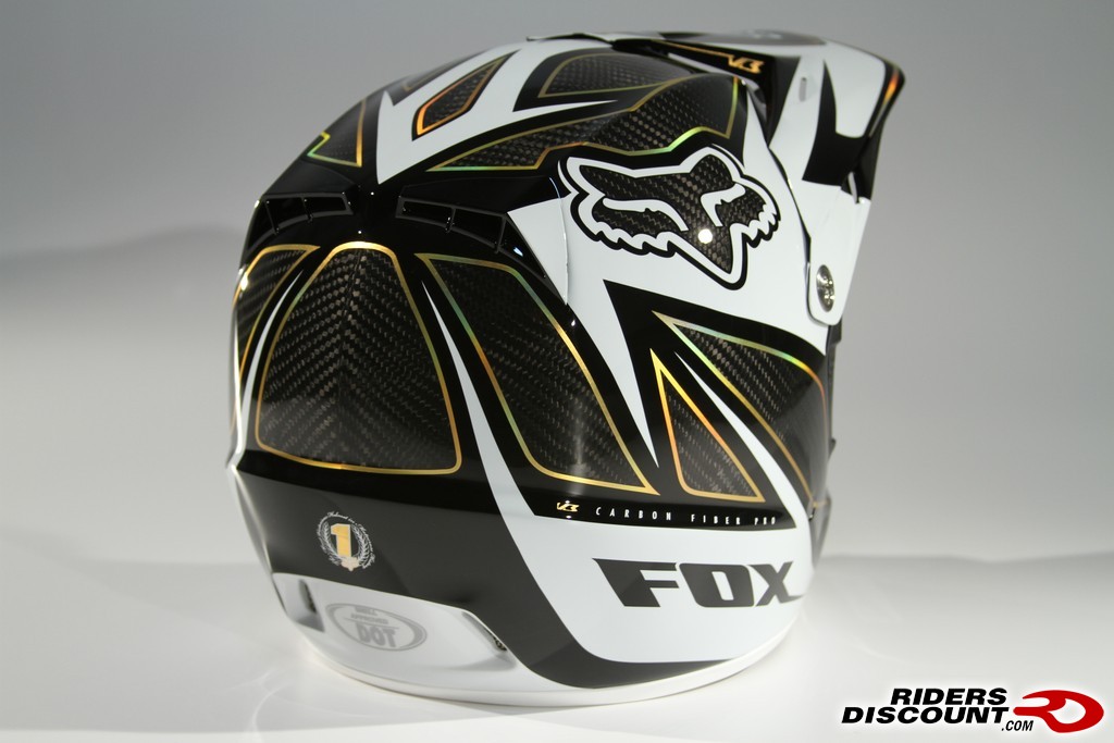 helmet_fox_v3_carbon_3.jpg