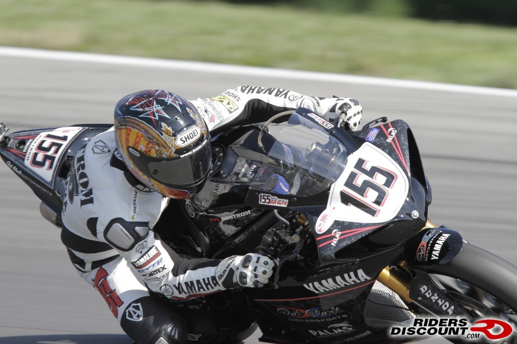 Ben Bostrom in AMA Superbike action