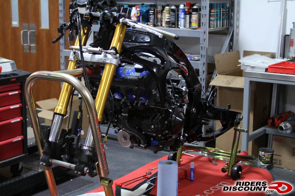 yamaha r1 chassis